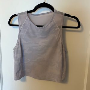 Lululemon camo crop tank
